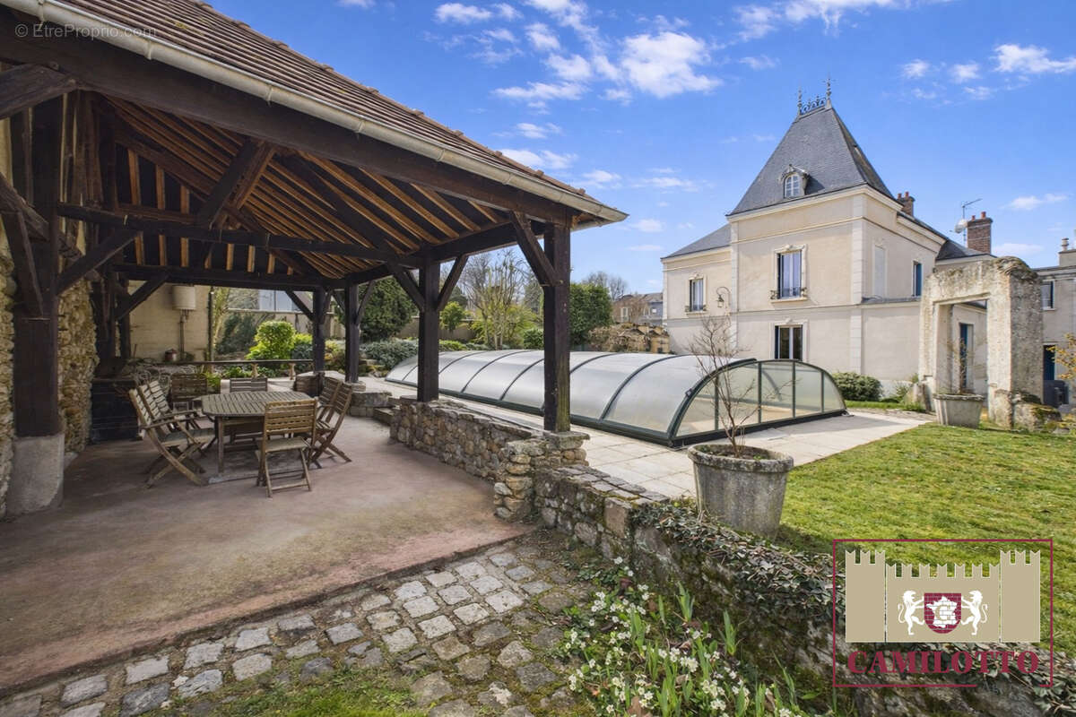 Maison à NOGENT-LE-ROI