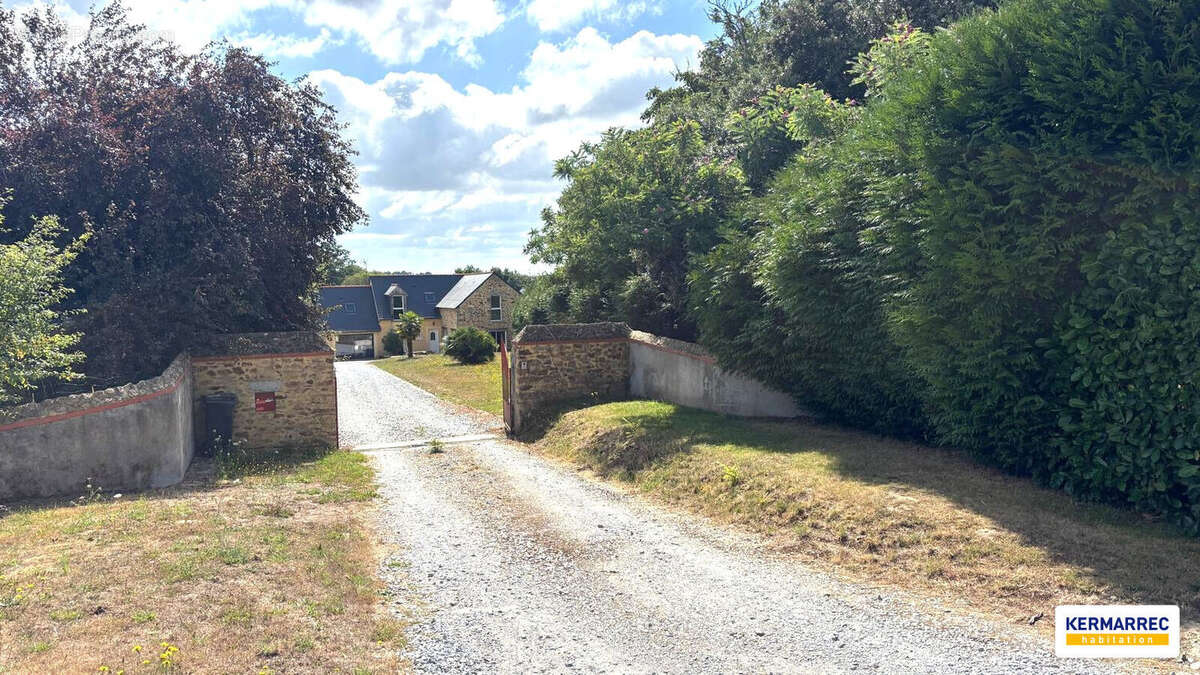 Maison à LE PERTRE