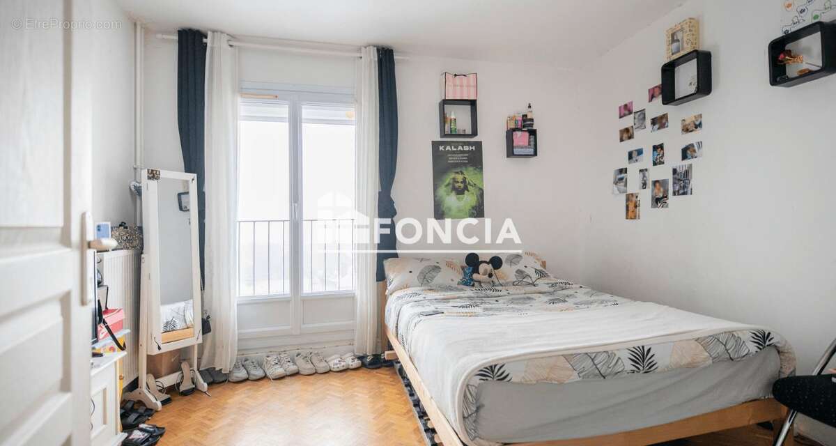 Appartement à FLEURY-LES-AUBRAIS