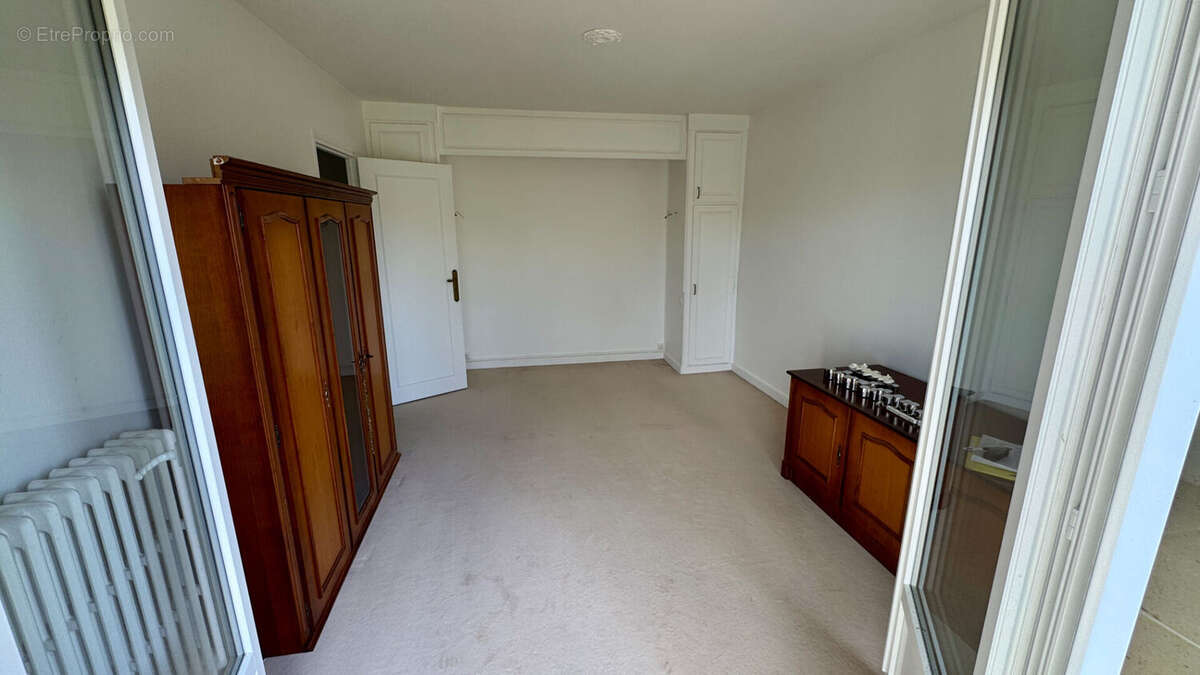 Appartement à ENGHIEN-LES-BAINS