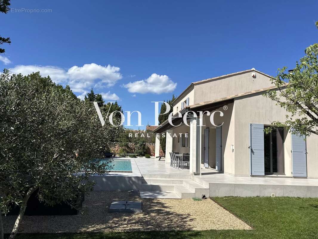 Maison à MAUSSANE-LES-ALPILLES