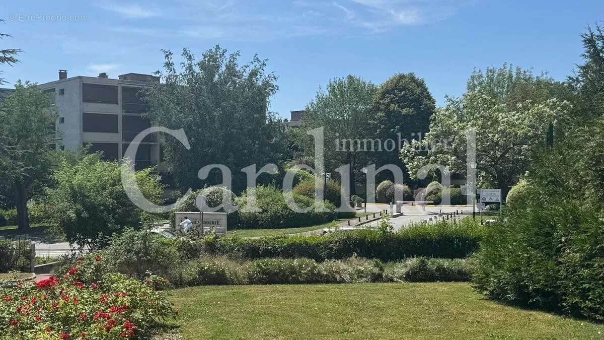 Appartement à NOISY-LE-ROI