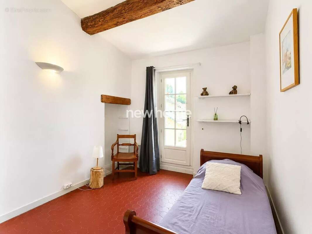 Authentique maison de village avec maison d'amis, patio et terrasse au cœur de La Garde-Freinet - photo 14
