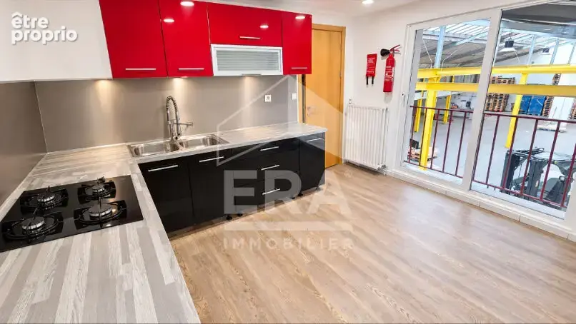 Roubaix - local d'activité / entrepôt + bureaux - 1800 m² - photo 6