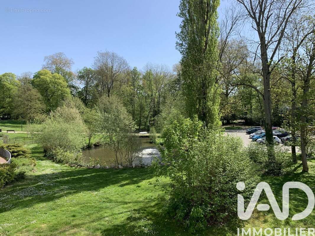 Photo 3 - Appartement à SAINT-REMY-LES-CHEVREUSE