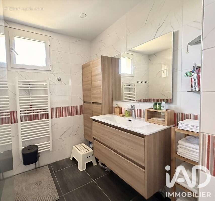 Maison 106 m² à Cournon-D'auvergne  - photo 6