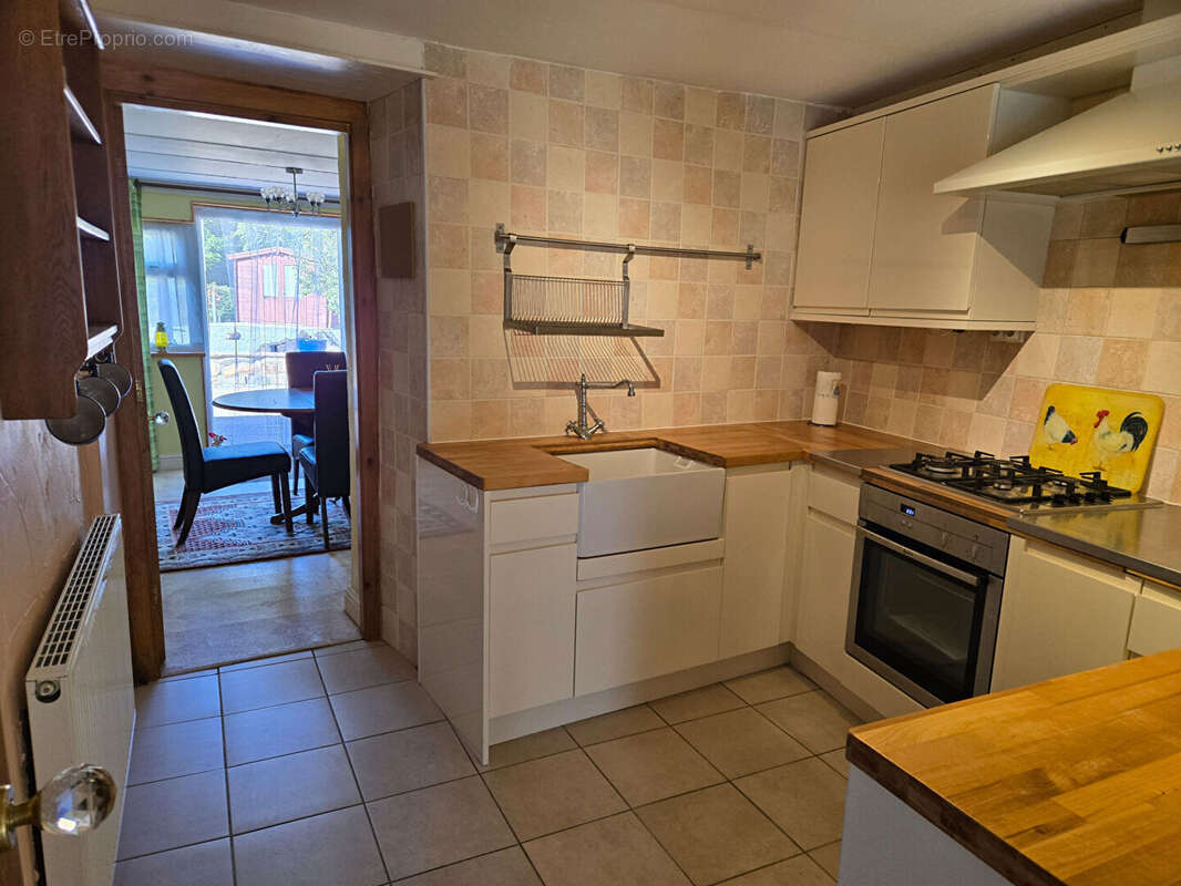 HAUTE-VIENNE - Charmante propriété en pierre rénovée, prête à être habitée - photo 5
