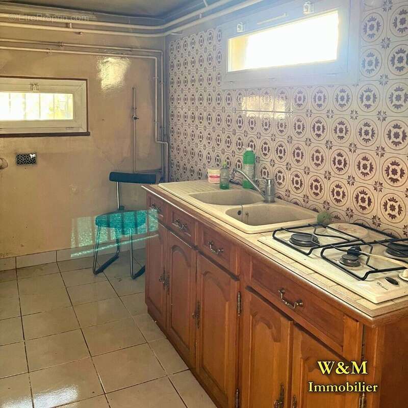 Maison à VILLENEUVE-LE-ROI