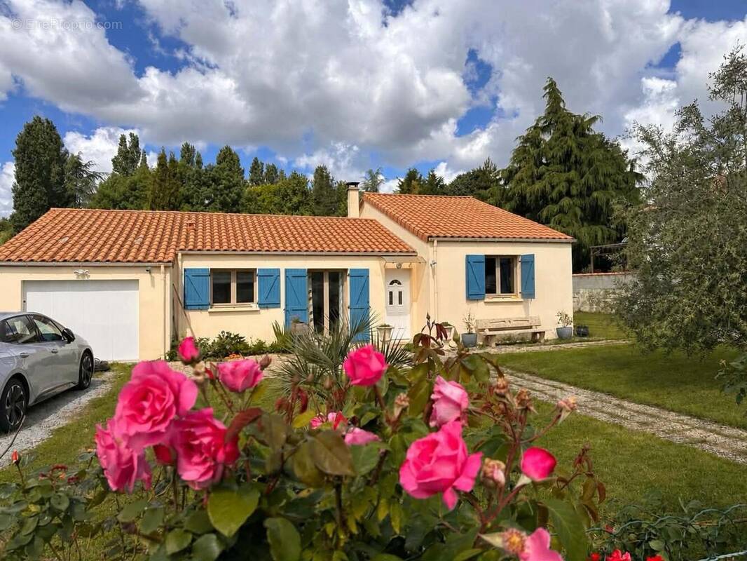 Photo 1 - Maison à NIORT