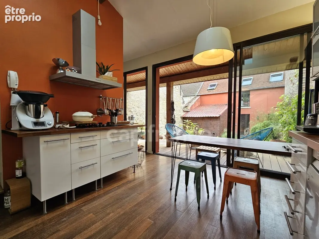 Maison avec espace indépendant - 134 m² à Margny-lès-Compiègne - photo 7