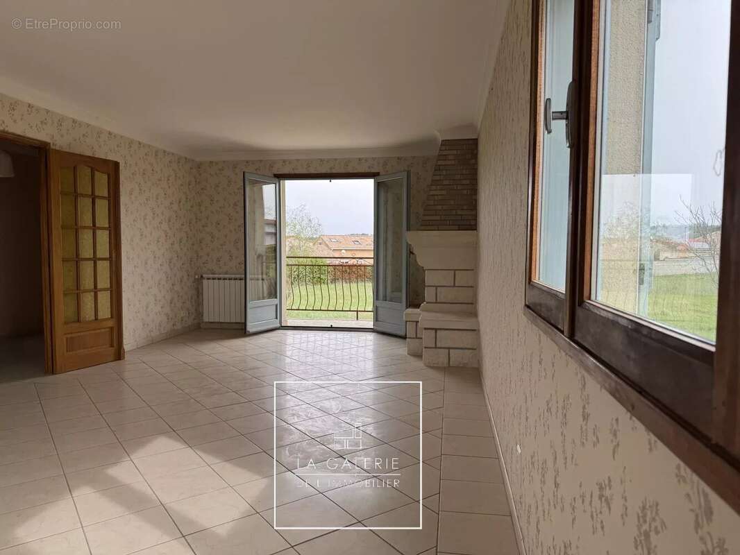 Maison à LAUNAGUET