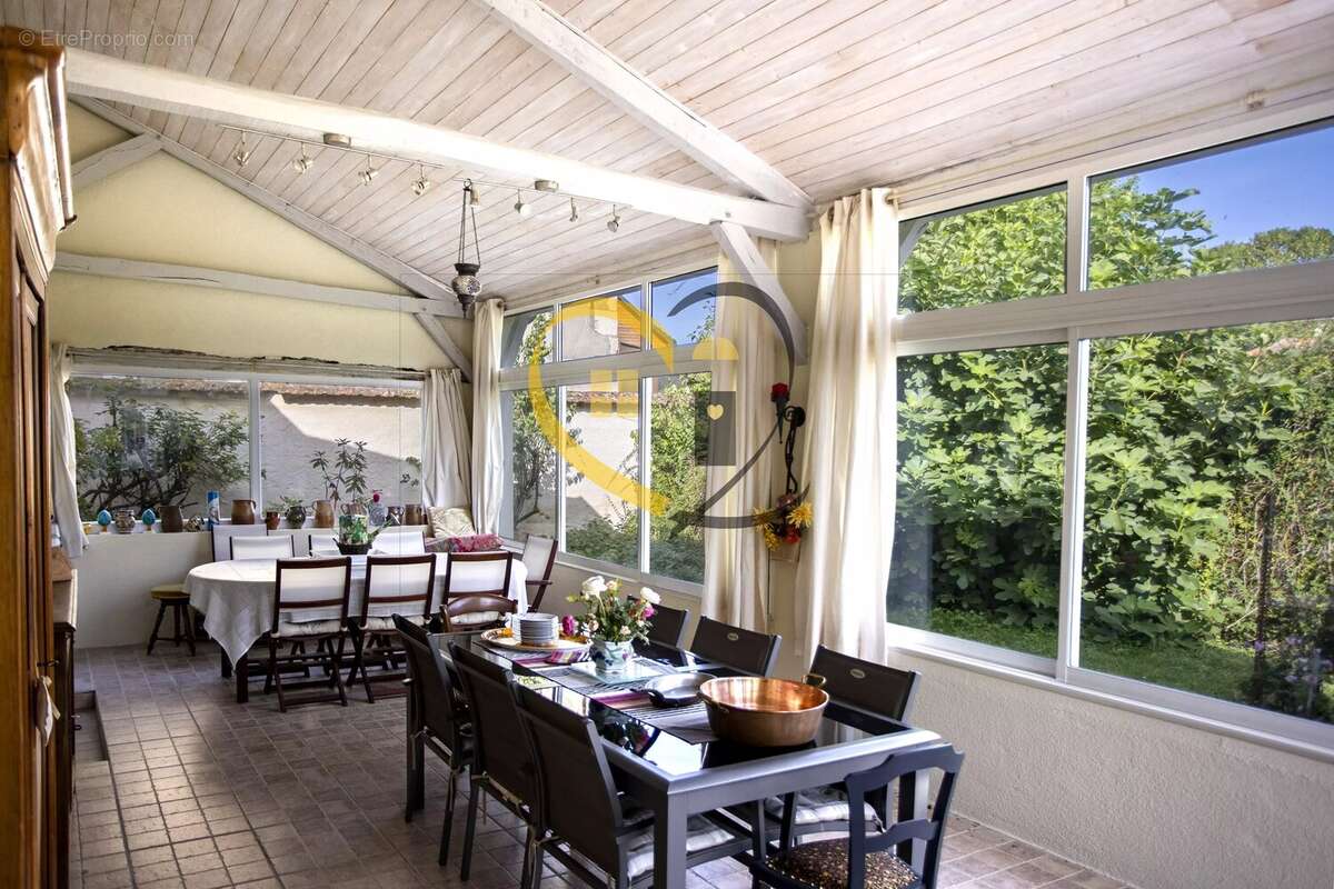 Maison à CREZANCY-EN-SANCERRE