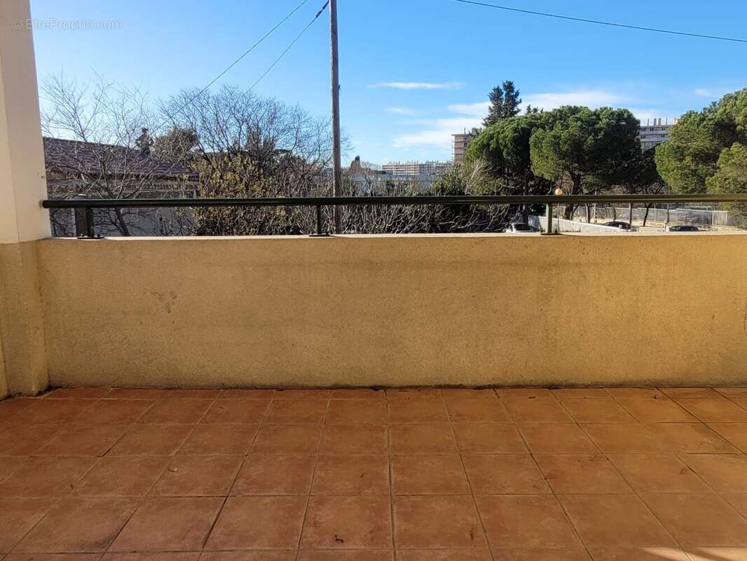 Appartement à MARSEILLE-9E