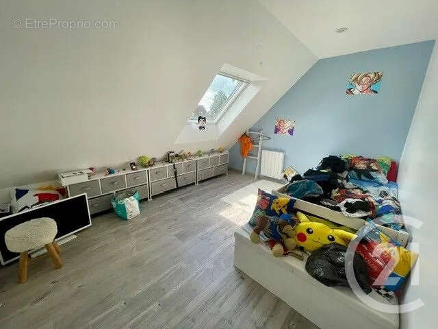 Maison 110 m² à Le Plessis-Belleville  - photo 6