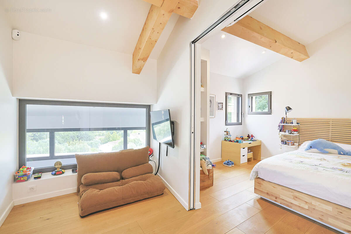 Maison à SOLLIES-VILLE