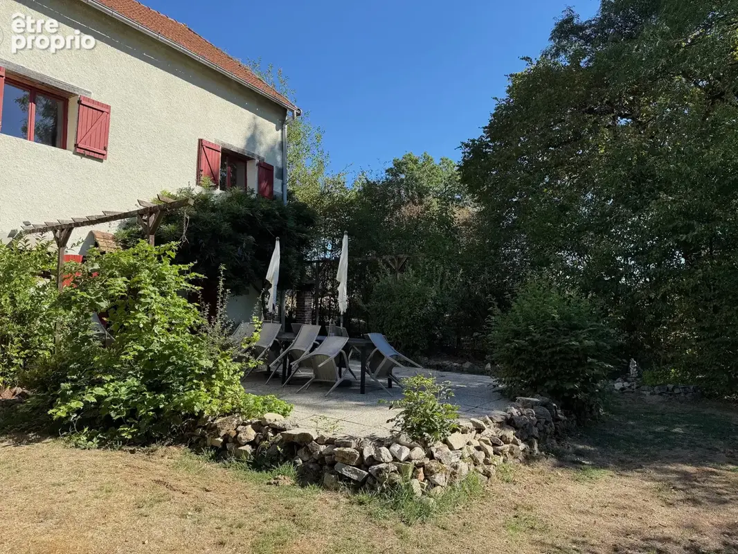 Auv 1231 : Trois maisons, dépendances, ancien four à pain, 2147m2 - photo 33