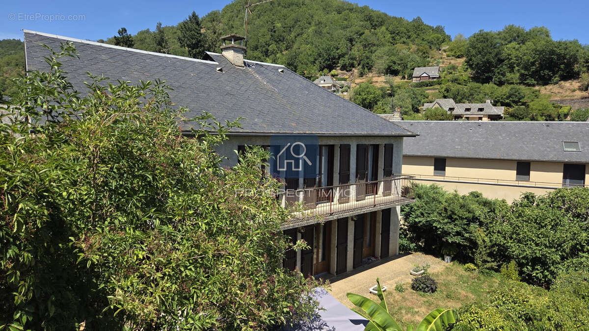Maison individuelle avec vue sur le château d'Estaing - photo 8