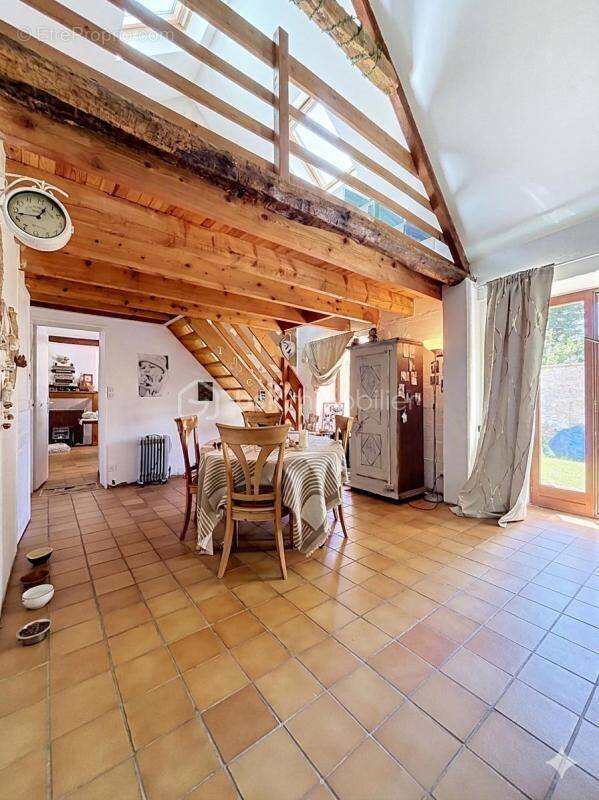 Maison à BONNESVALYN