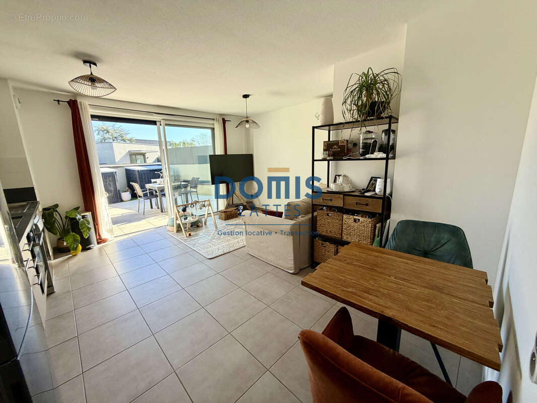 Appartement à CASTELNAU-LE-LEZ