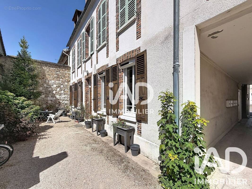 Photo 1 - Appartement à SENS