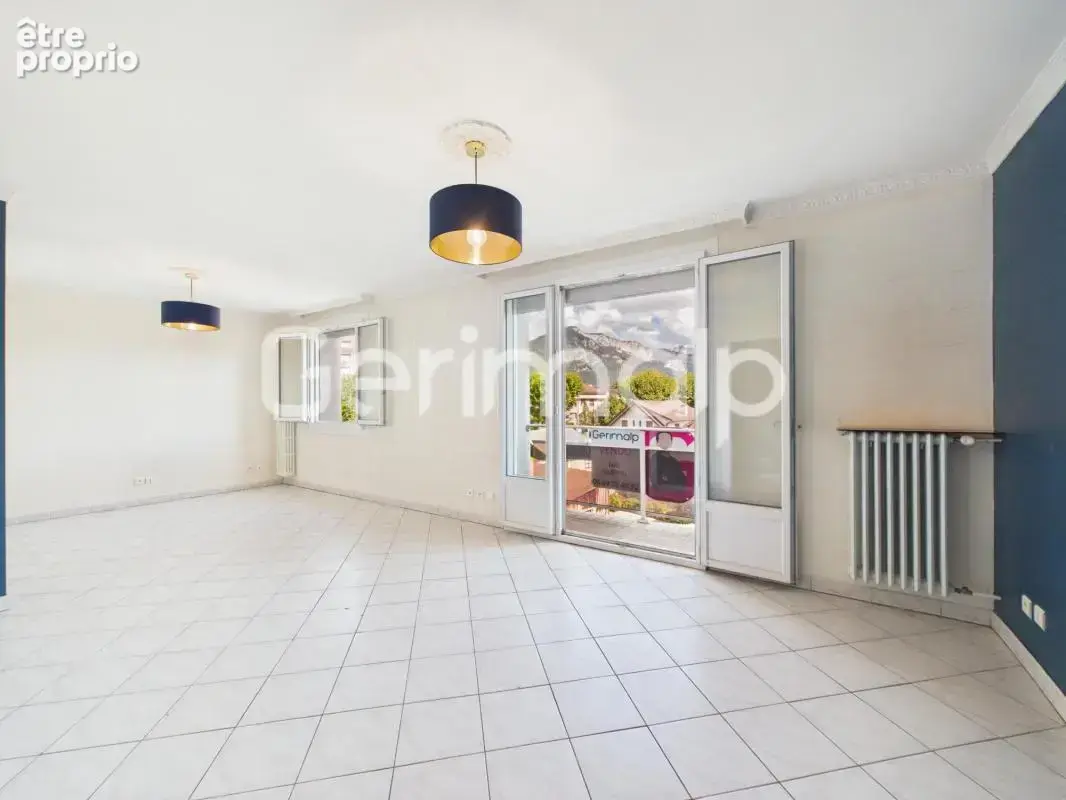 Vente - Appartement - 4 pièces + cuisine - 78 m² - 359 000 € - - photo 6