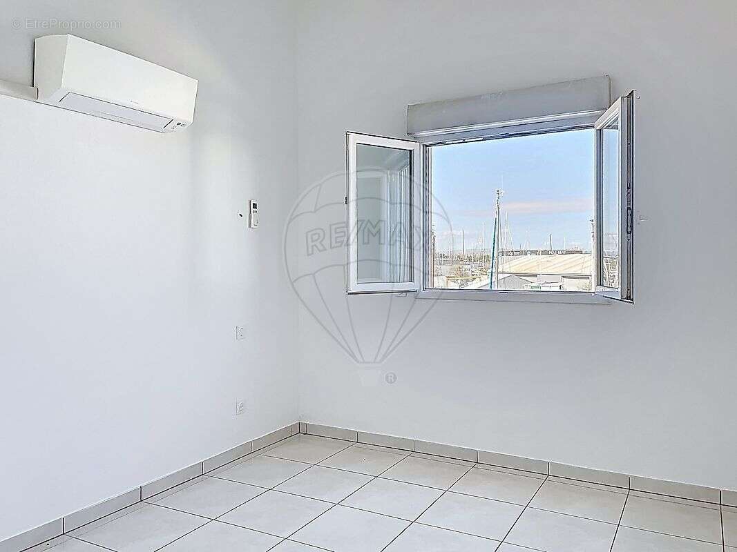 Appartement à CANET-EN-ROUSSILLON