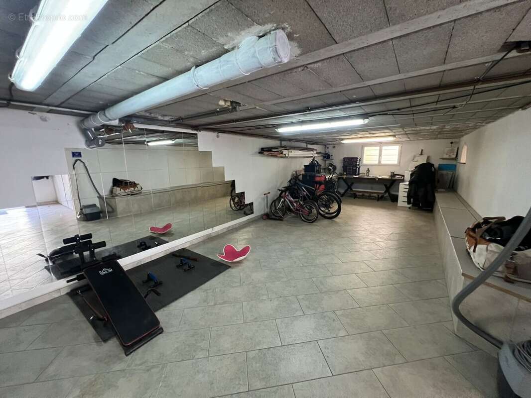 Maison à SAINT-CHERON