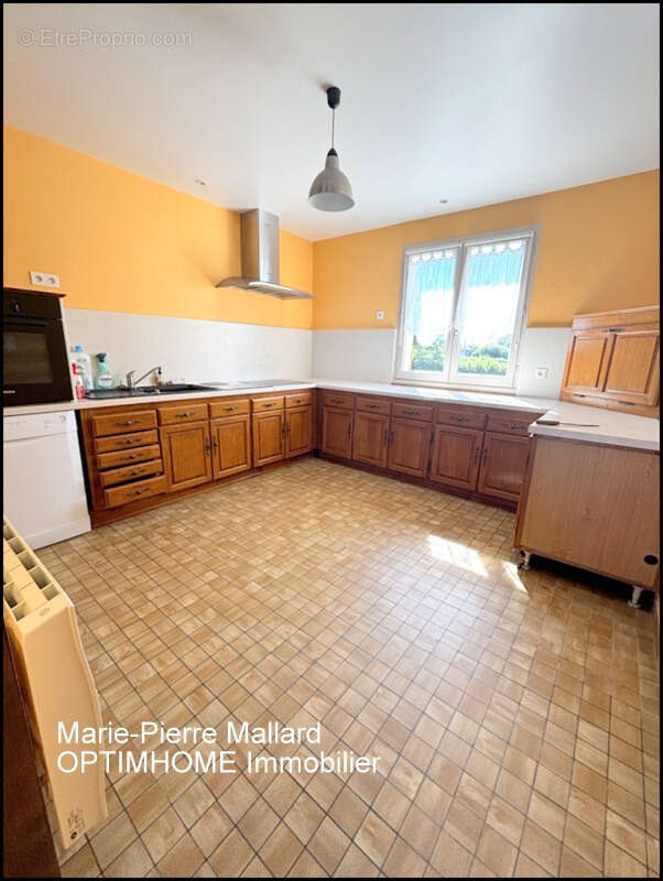Maison familiale de 6 pièces THAURON (23) - photo 30