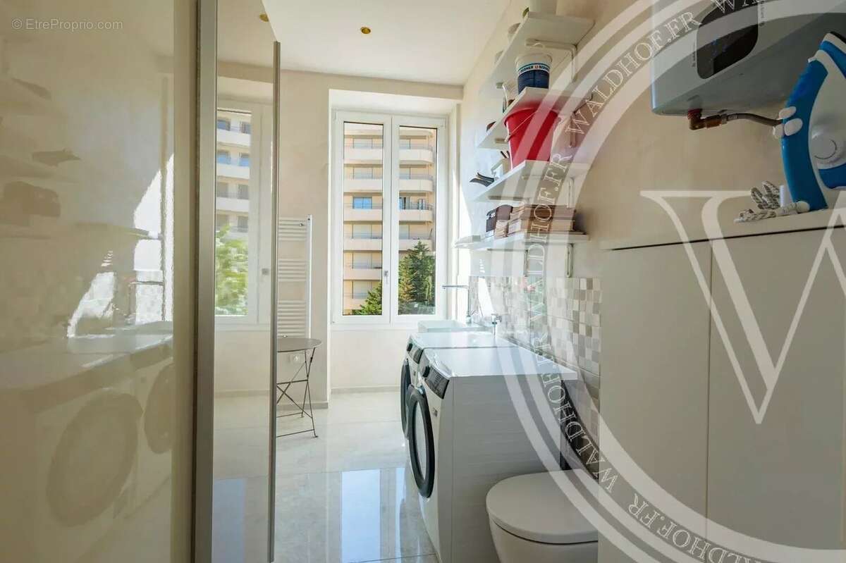 Appartement à MENTON