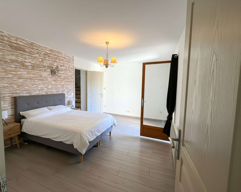 Maison à MALEMORT-DU-COMTAT