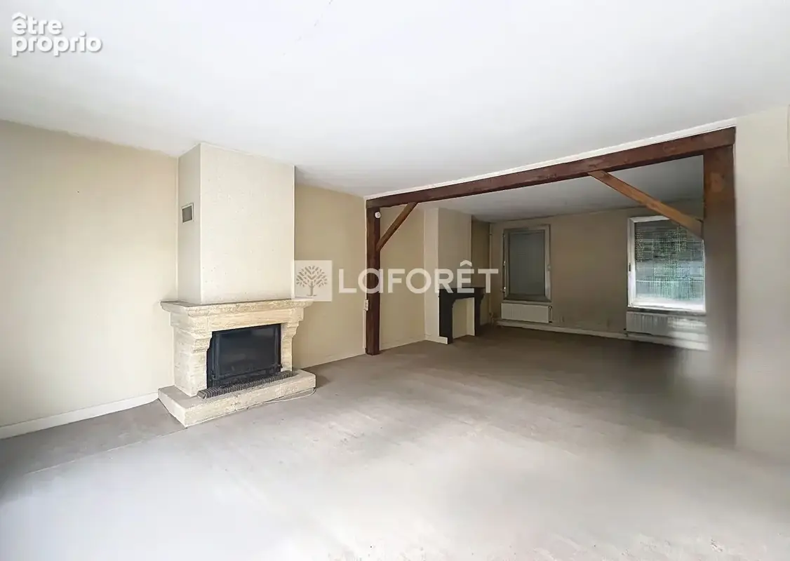Calais - immeuble de rapport 236 m² - local commercial + appartement - comble - cave - jardin - photo 2