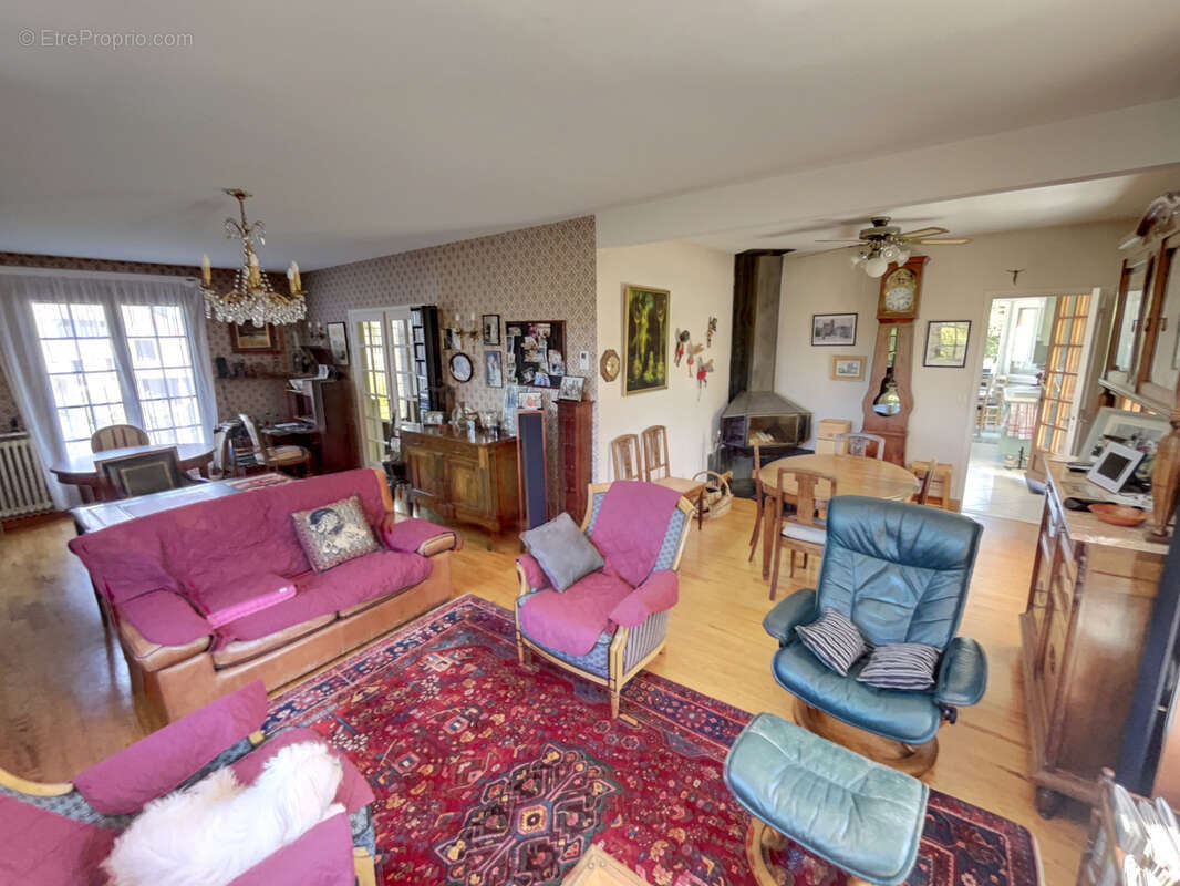 Nouveauté en exclusivité   maison familiale dans un quartier calme et recherché - photo 5