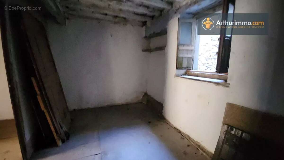 Maison à VILLENEUVE-MINERVOIS