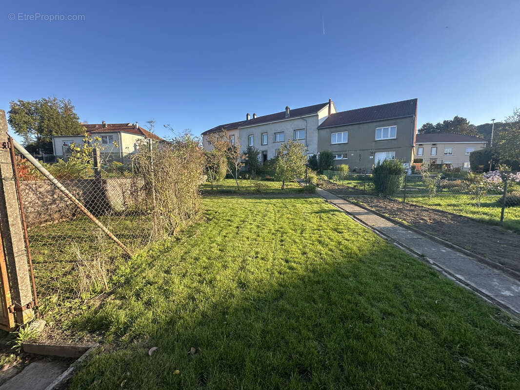 Maison à LONGEVILLE-LES-SAINT-AVOLD