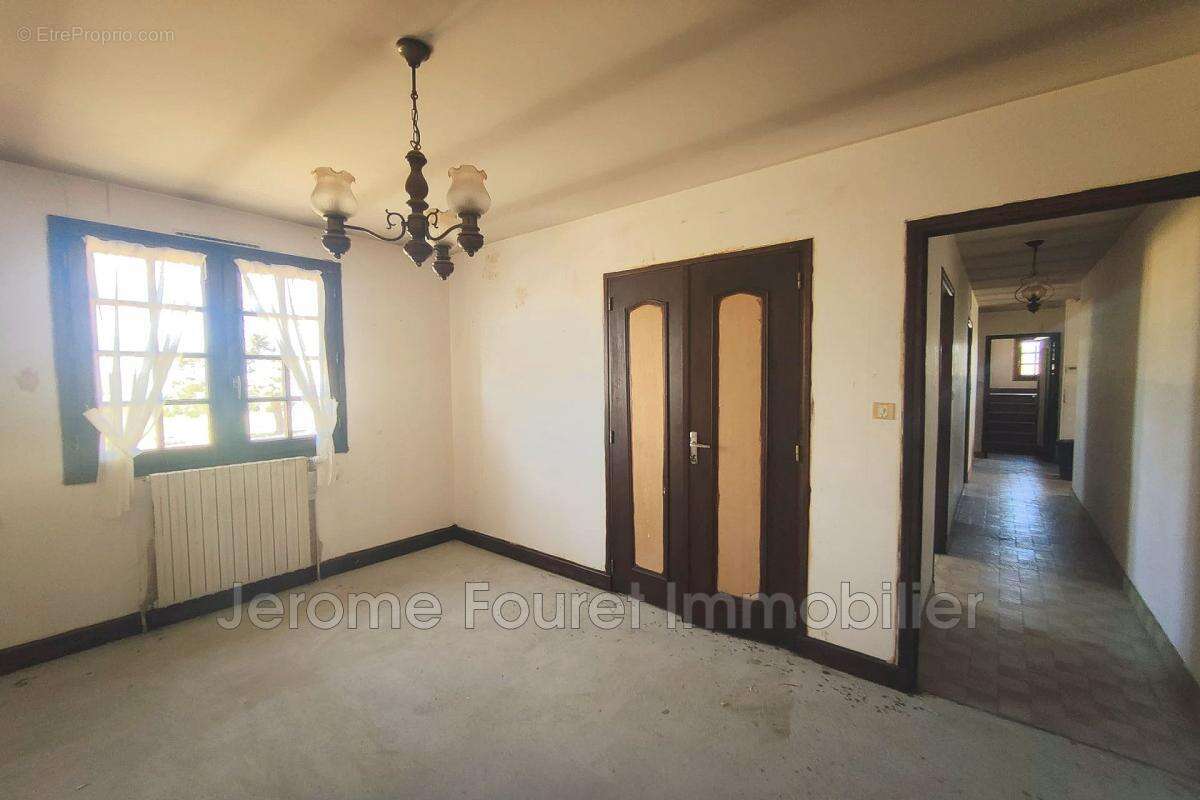 vente maison 6 Pièce(s) - photo 7