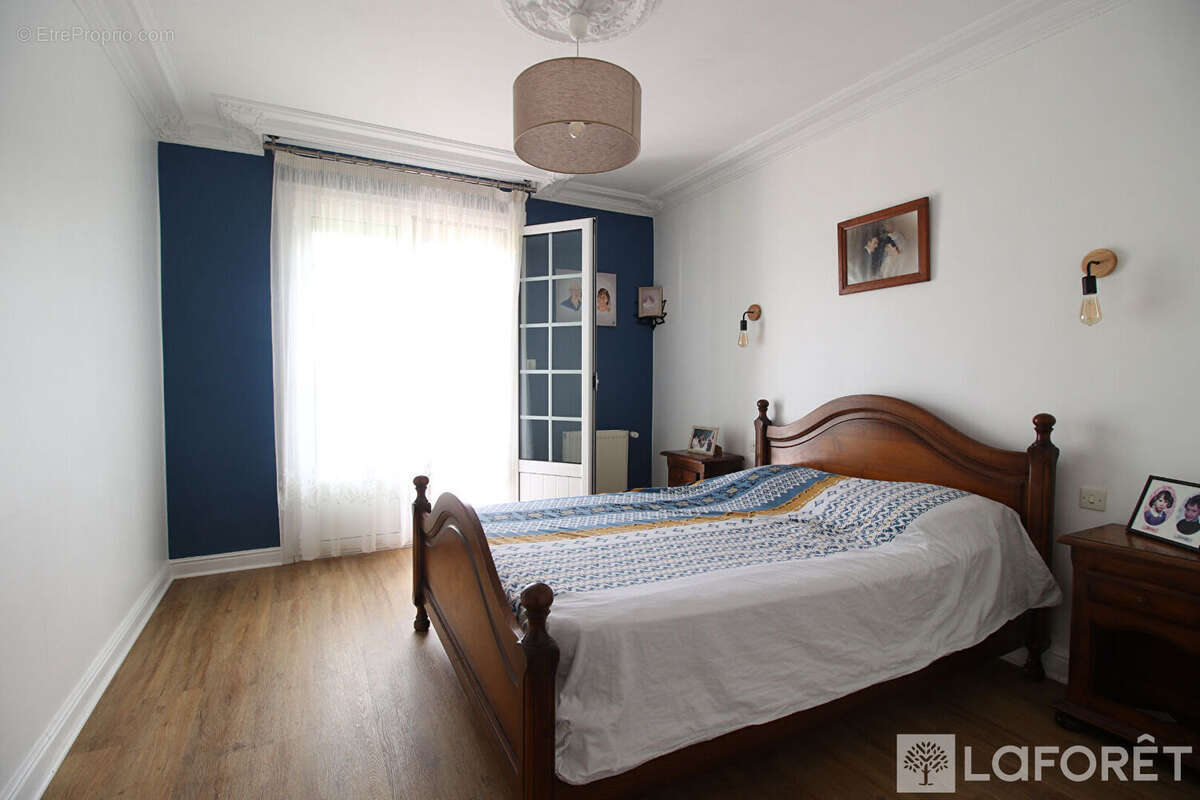 Maison à RAZAC-SUR-L&#039;ISLE