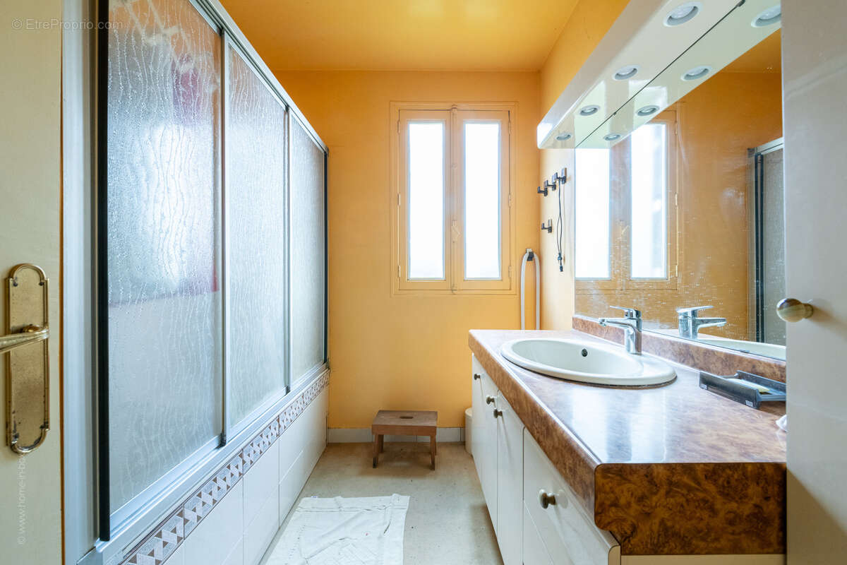 Maison à NOGENT-SUR-MARNE