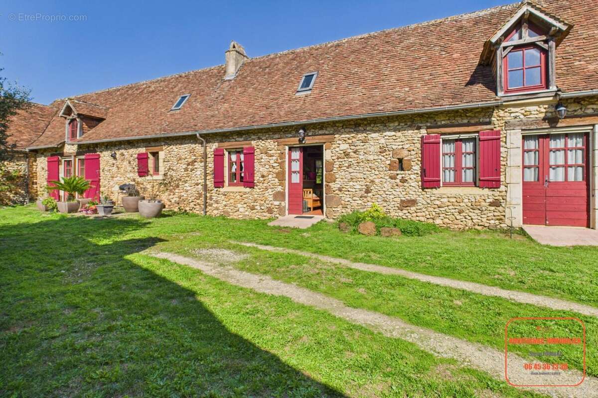 Photo 3 - Maison à ROUFFIGNAC-SAINT-CERNIN-DE-REILHAC