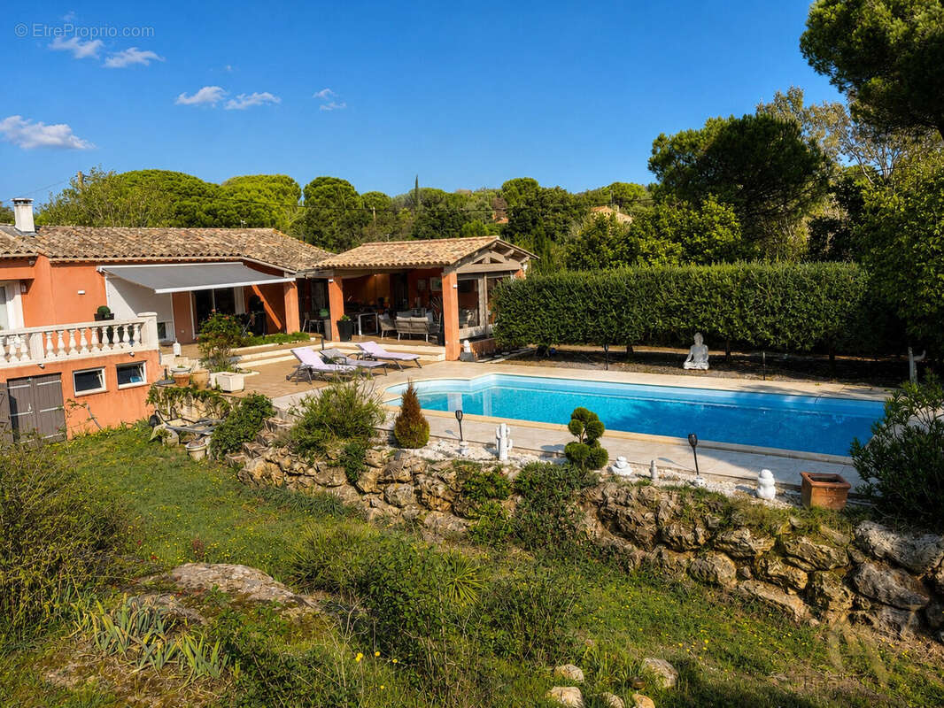 Villa 4 pièces avec piscine et vue exceptionnelle 7 - Maison à VIDAUBAN