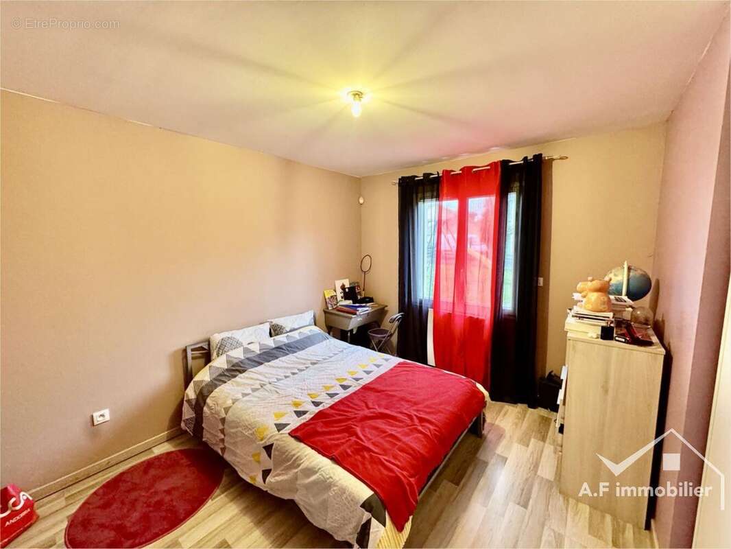 Maison à FONTENILLES