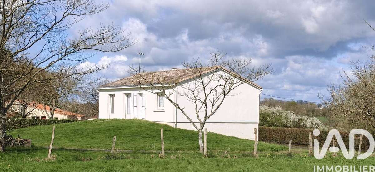 Photo 2 - Maison à SAINT-FULGENT