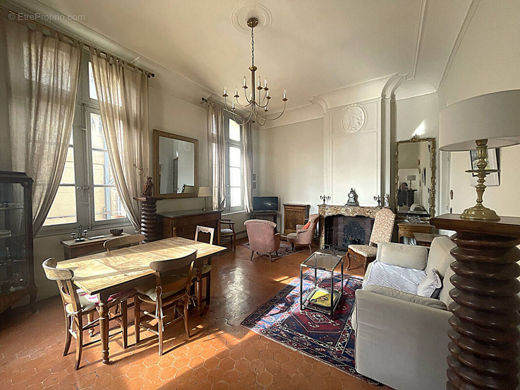 Appartement à AIX-EN-PROVENCE