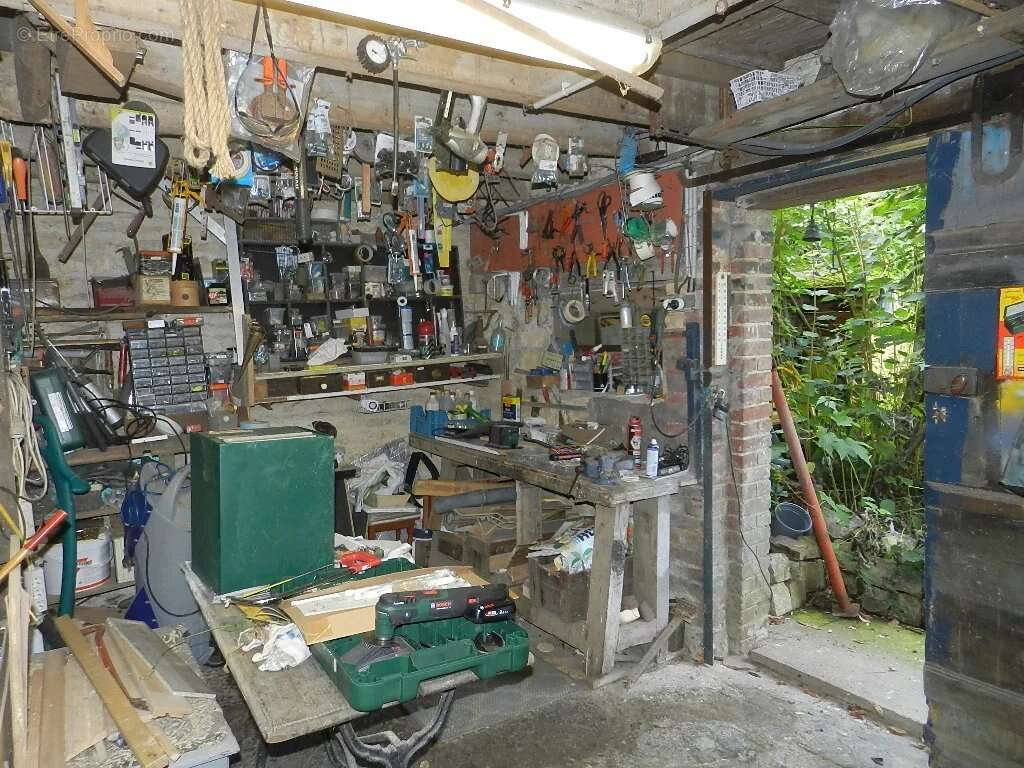 Centre ville, maison entierement restauree avec garage, jardin et jacuzzi. - photo 35