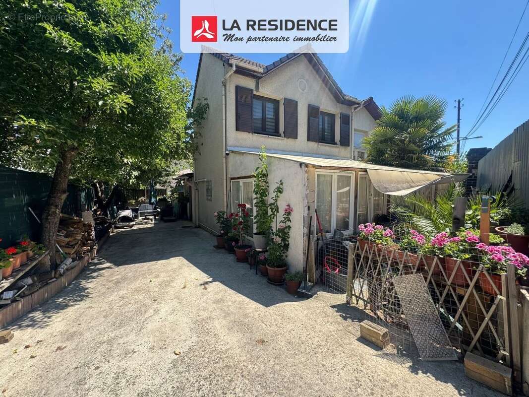 Maison 75 m² à Pierrefitte-Sur-Seine  - photo 8