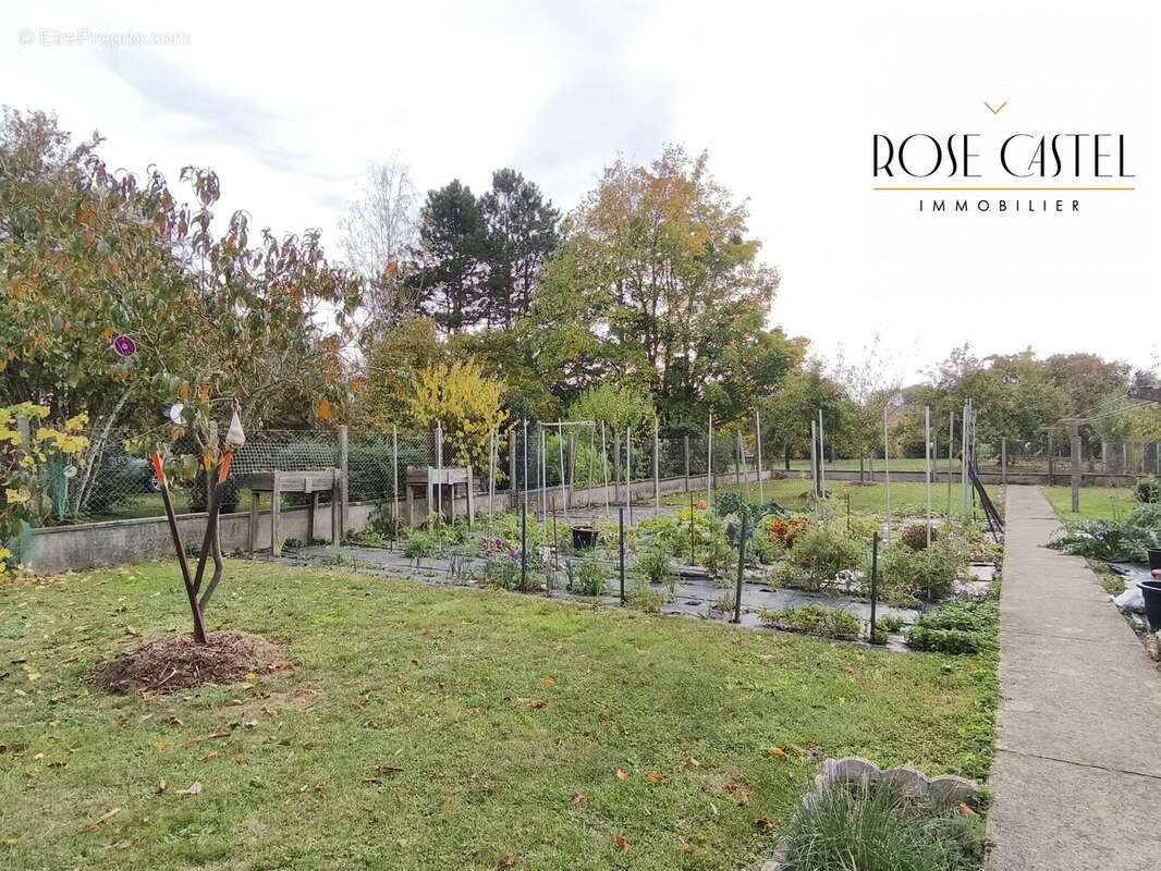 Maison à CHATEAUDUN