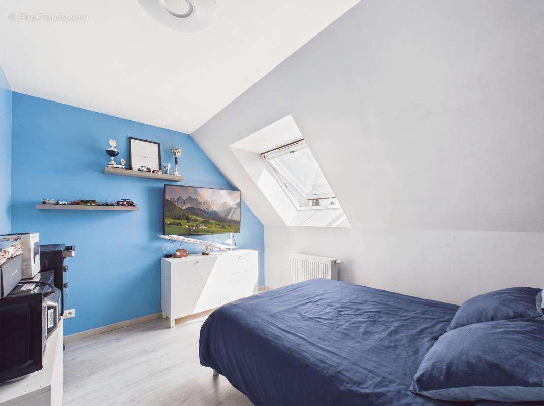 Maison 106 m² à Erre  - photo 10