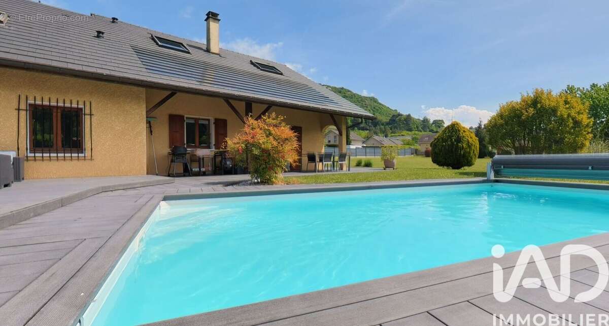 Photo 3 - Maison à SAINT-JEOIRE-PRIEURE