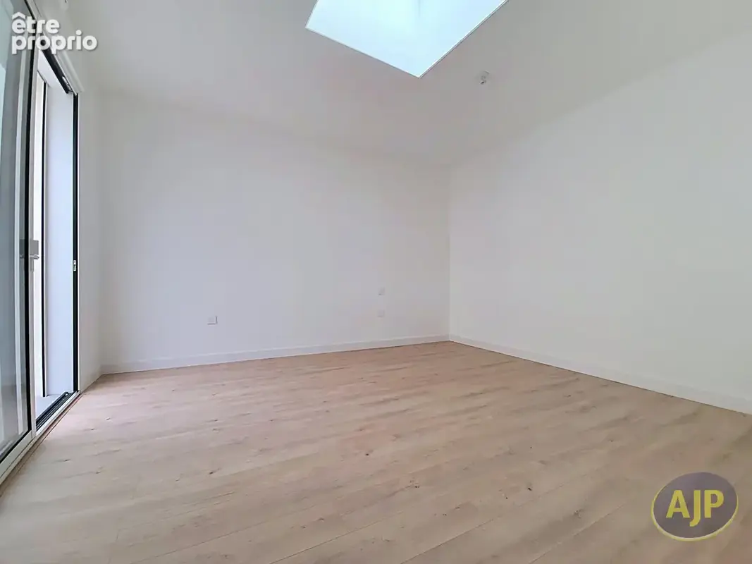 Bordeaux  st augustin - apt t4 avec patio et garage - photo 6