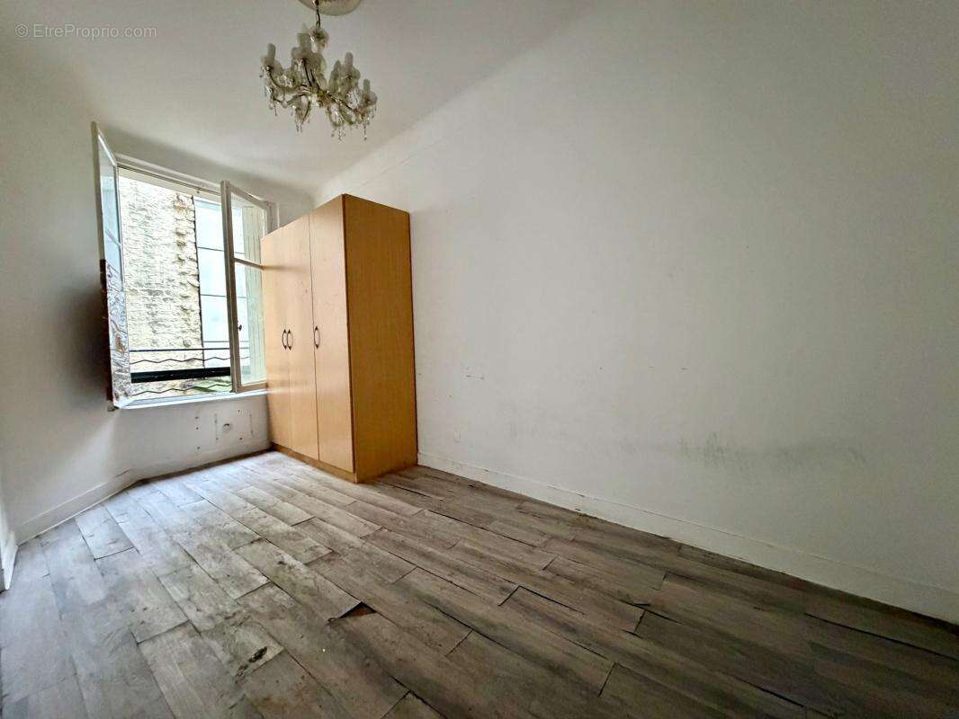 Appartement à PARIS-20E