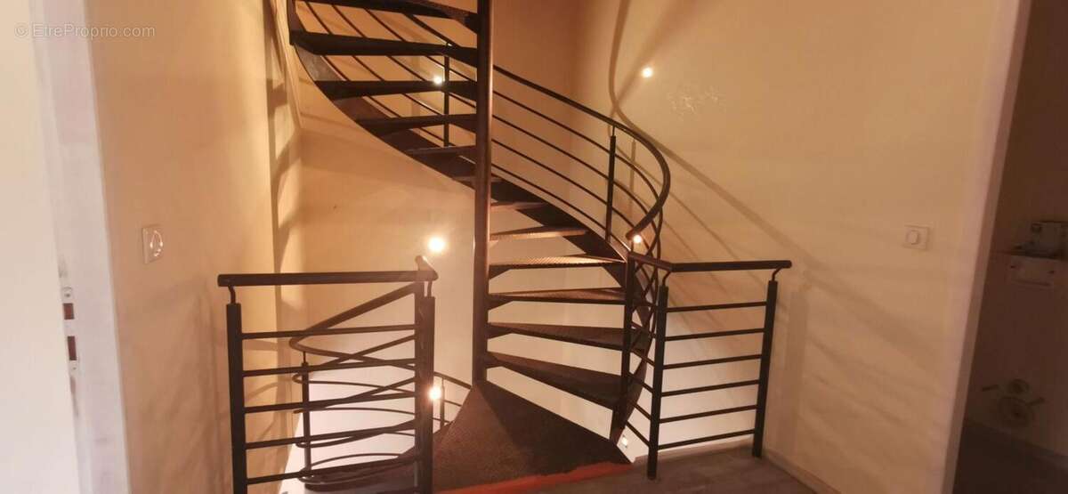 Maison à LES CABANNES